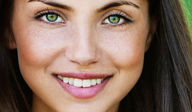 Complement Your Orthodontic Treatment With Teeth Whitening 8 Blog 95